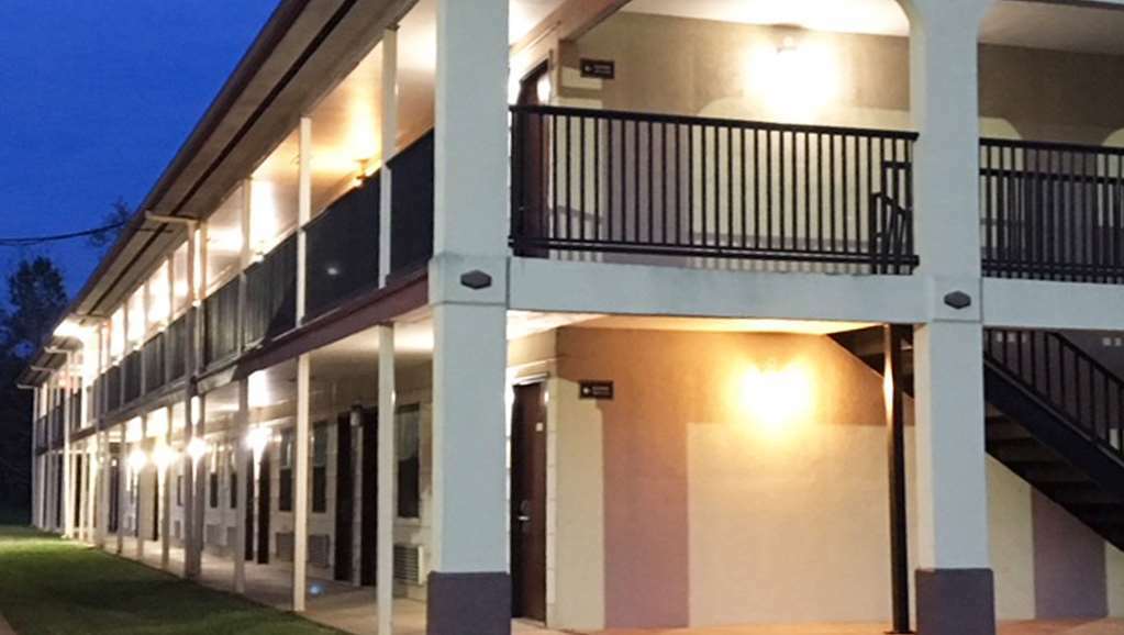 Budget Inn & Suites - Talladega Exterior photo