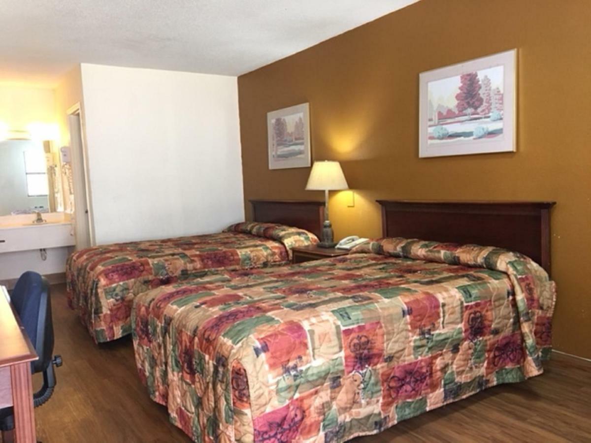 Budget Inn & Suites - Talladega Exterior photo