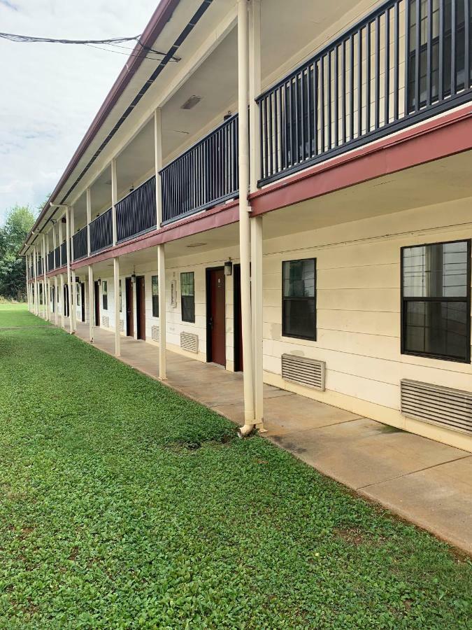 Budget Inn & Suites - Talladega Exterior photo