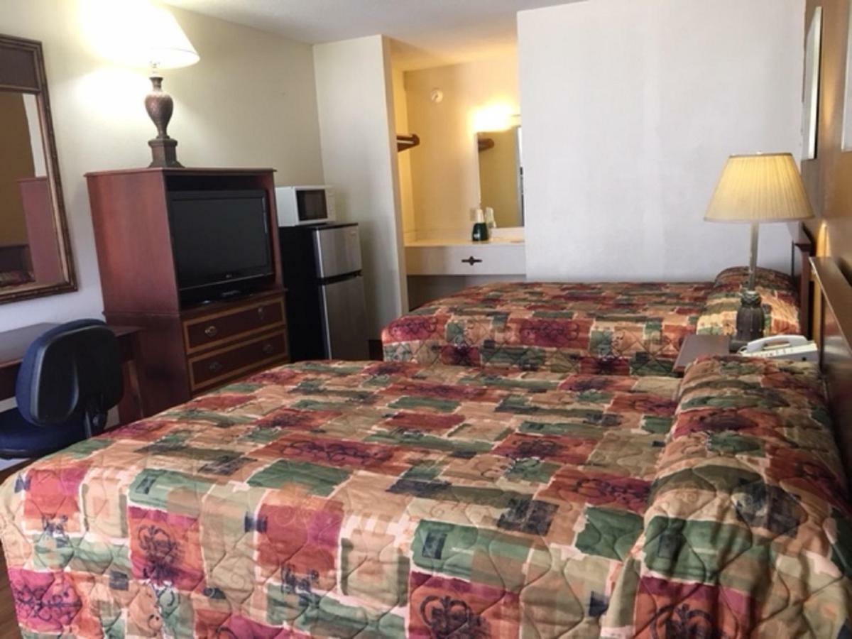 Budget Inn & Suites - Talladega Exterior photo